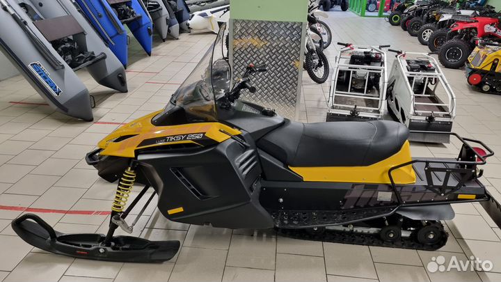Снегоход Русская механика Tiksy 250 Lux