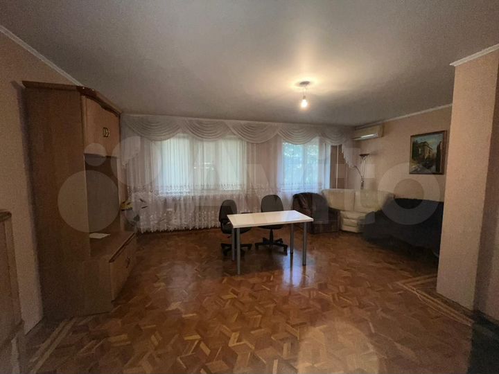 4-к. квартира, 120 м², 2/10 эт.