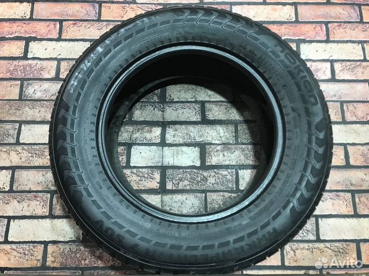 Nokian Tyres Hakkapeliitta 7 SUV 235/65 R17