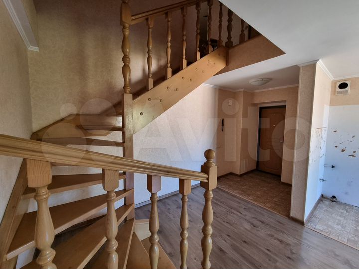 3-к. квартира, 108,9 м², 5/6 эт.