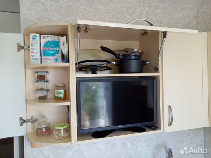 Кухня, угловая кухонная мебель