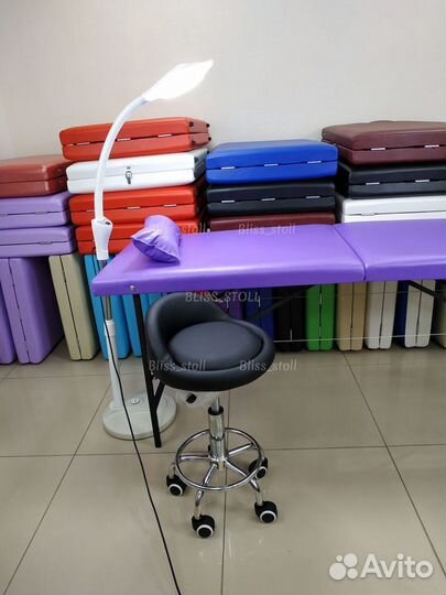 Кушетка и стул