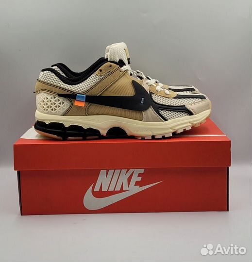 Nike Air Zoom Vomero 5 (41-45)