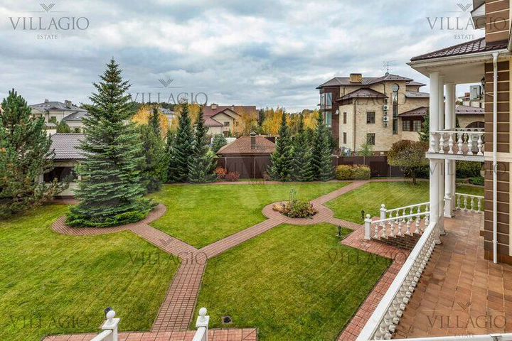 Коттедж 1200 м² на участке 23 сот.