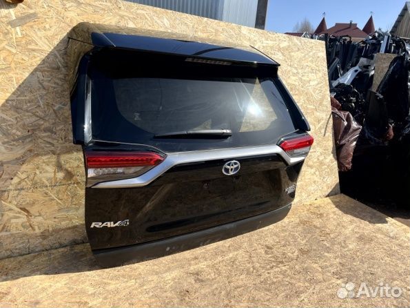 Toyota rav 4 V (2018—2024) крышка багажника