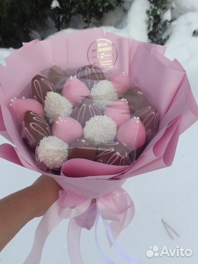 Наборы и букеты, клубника в шоколаде