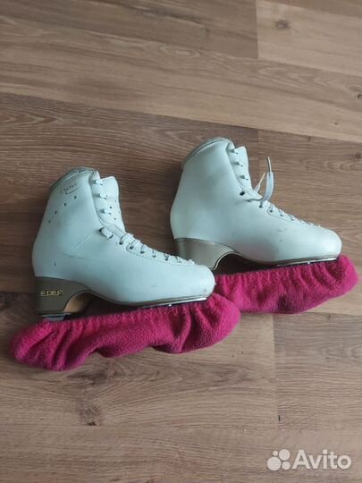 Фигурные коньки edea chorus 230