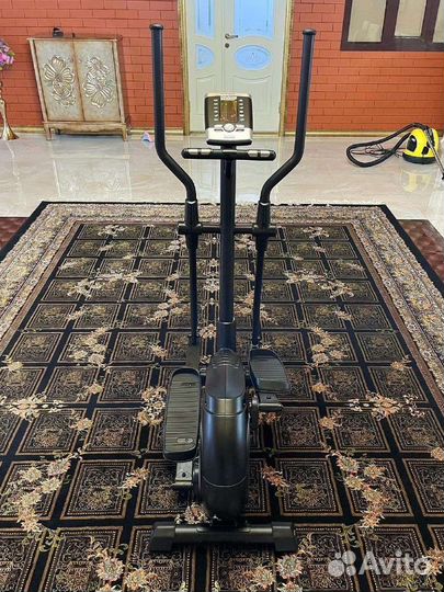 Эллиптический тренажер