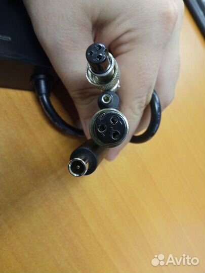 Зарядное устройство 42 V 2А мультиконнектор