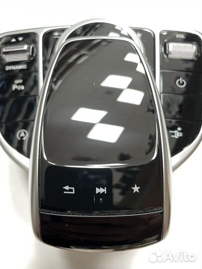 Блок управления мультимедией Mercedes