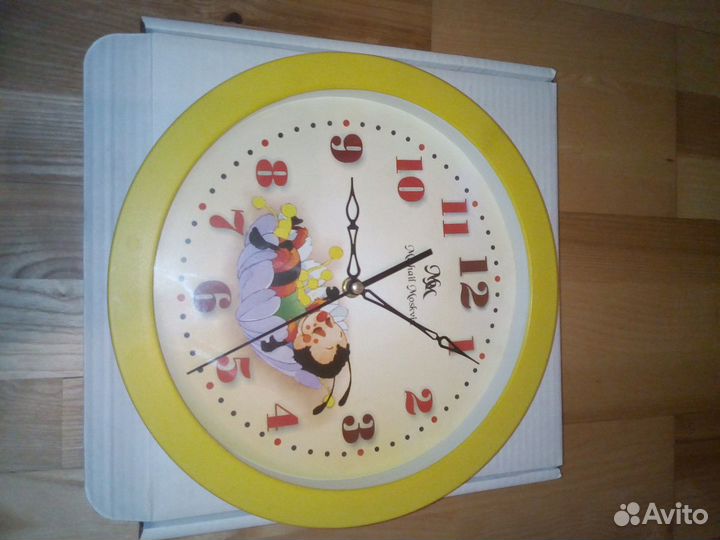 Часы настенные