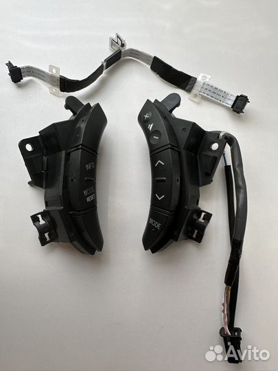 Кнопки руля Toyota Camry XV30