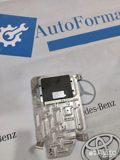 Mercedes S-Class Блок управления подвеской