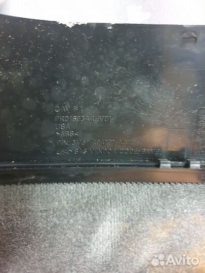 Кожух рулевой колонки Ford Focus