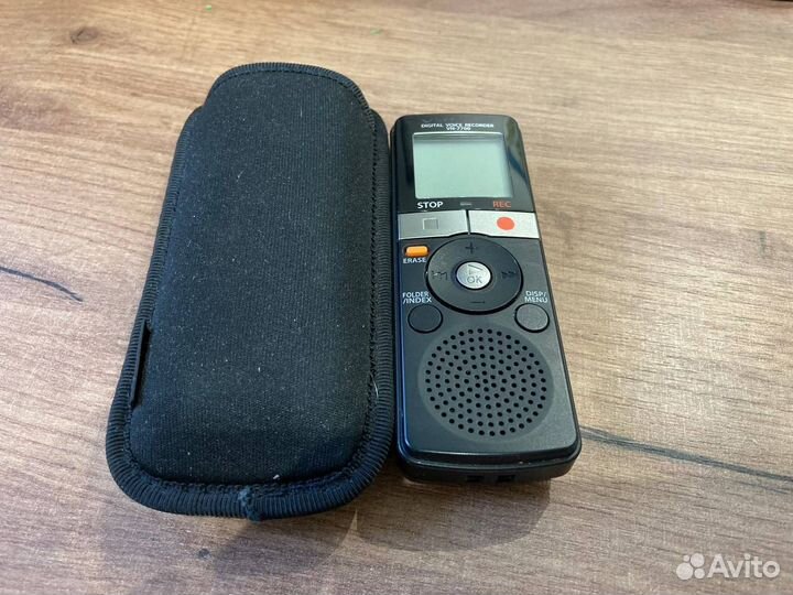 Диктофон Olympus VN-7700