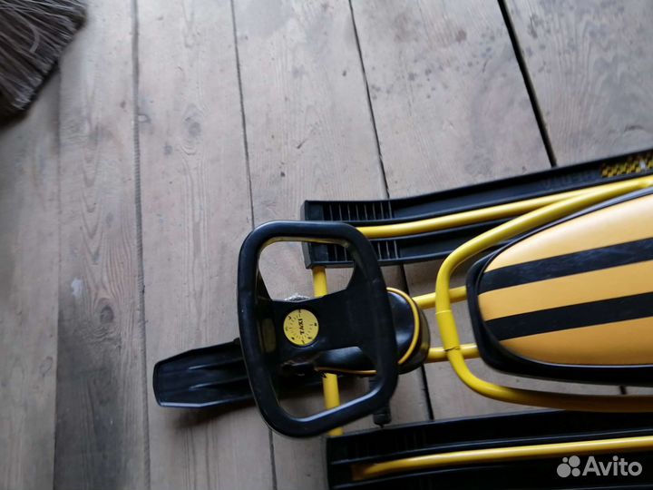 Детский снегокат