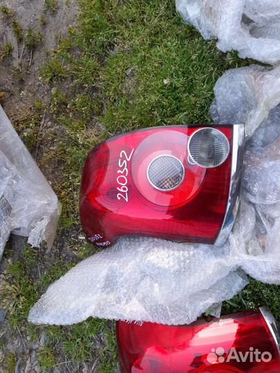 Стоп сигнал Toyota Avensis 251 универсал