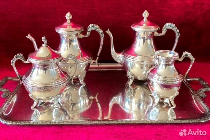 Сервизы антикварные. 3 шт. серебро, фарфор