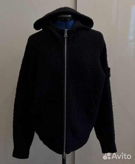 Stone island shadow project