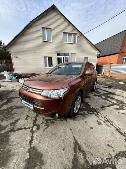 Mitsubishi Outlander 2.0 CVT, 2012, 137 800 км