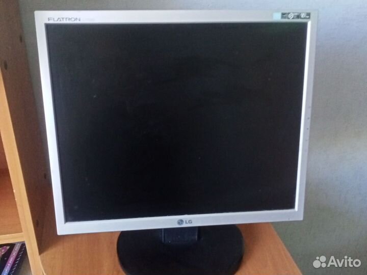 Монитор для компьютера LG