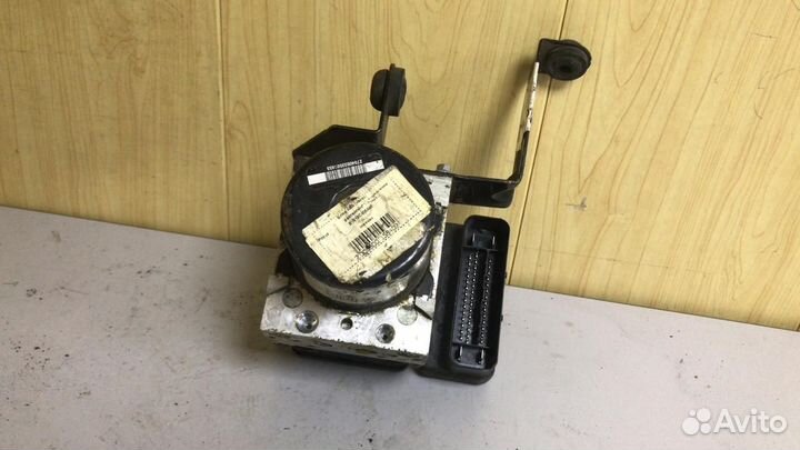 Блок ABS Ford Focus 3