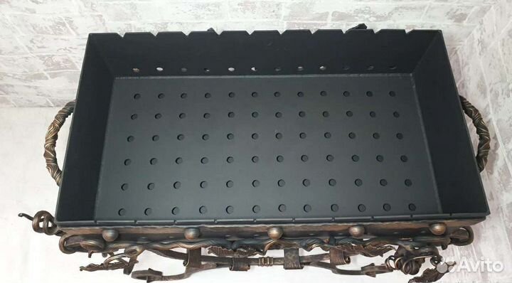 Кованый мангал