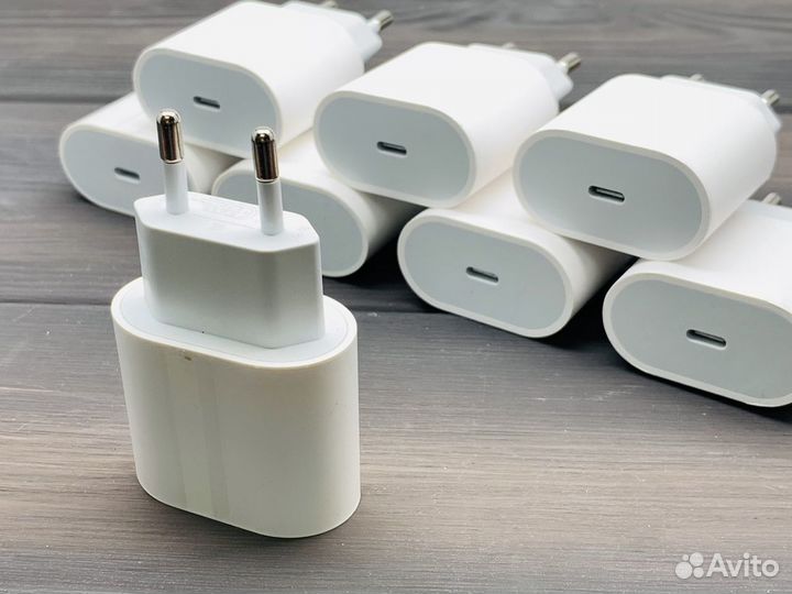 Зарядка на iPhone