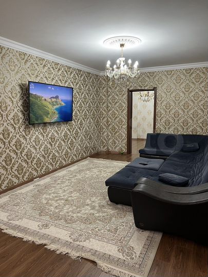 2-к. квартира, 110 м², 3/10 эт.