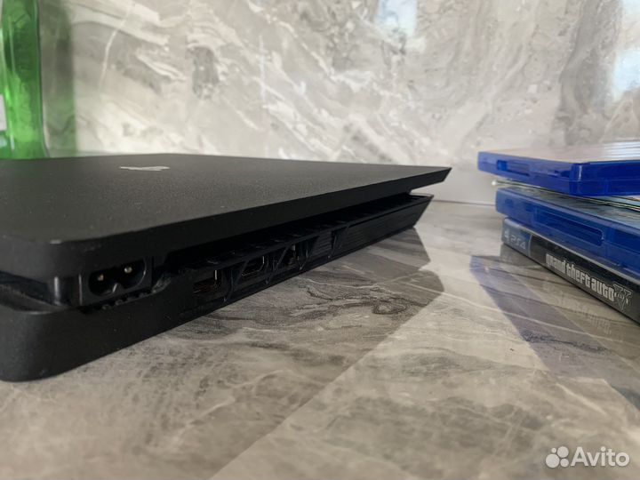 Sony playstation 4 PS4 slim 500gb