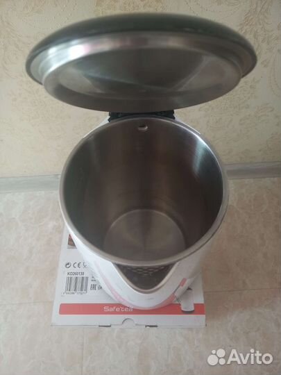 Электрический чайник Тефаль KO260130