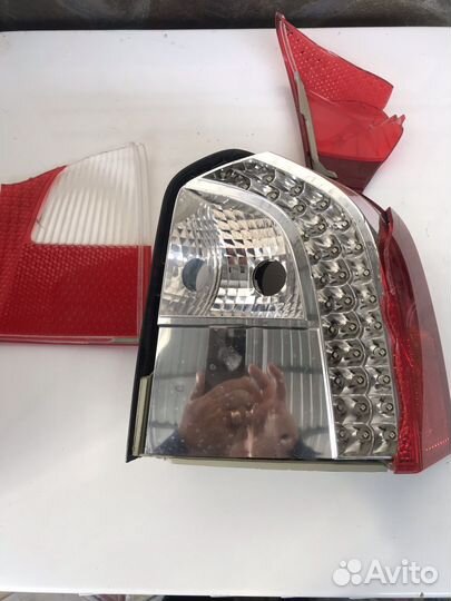 Фонарь задний Volvo xc70