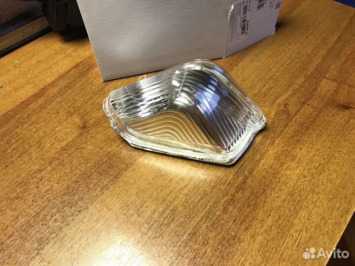 Указатель поворота левый Мерседес A0018228920