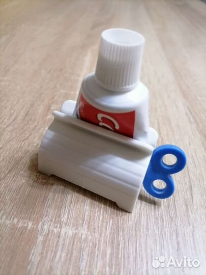 Дозатор для зубной пасты (новый)