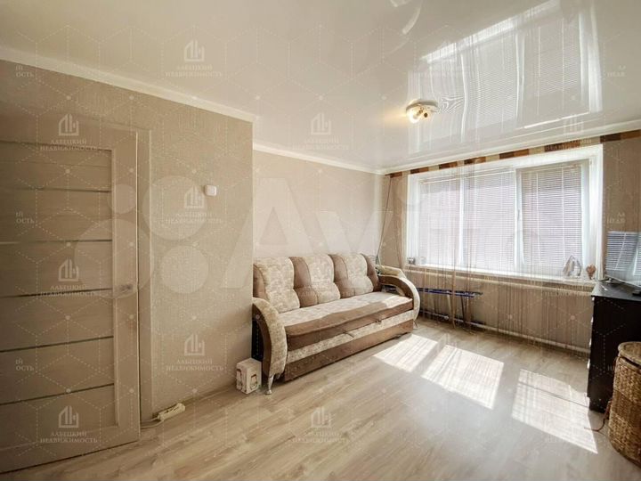 2-к. квартира, 47,2 м², 1/3 эт.