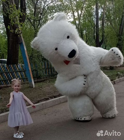 Белый мишка поздравление