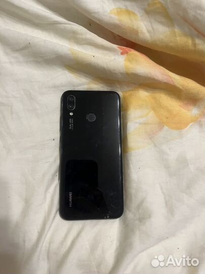 HUAWEI P20 Lite, 4/64 ГБ