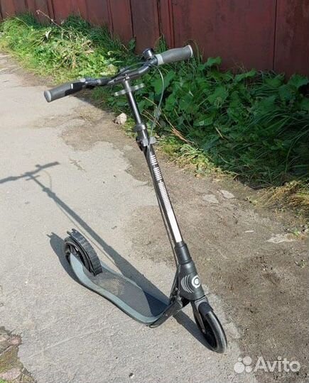 Самокат Globber 205 Deluxe б/у