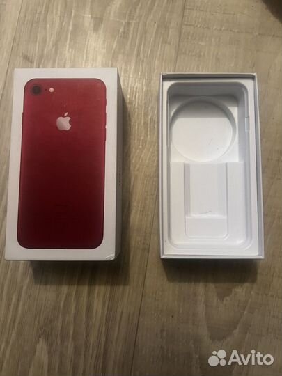 Коробка Телефон iPhone 7 red