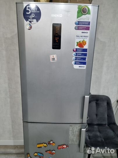 Холодильник beko