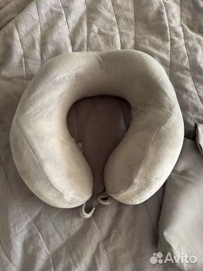 Подушка для путешествий Travel Blue