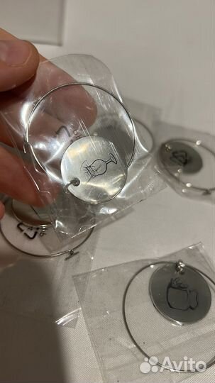 Украшения для бутылок или бокалов