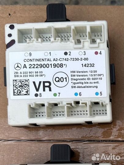 Блок управления двери Mercedes W205