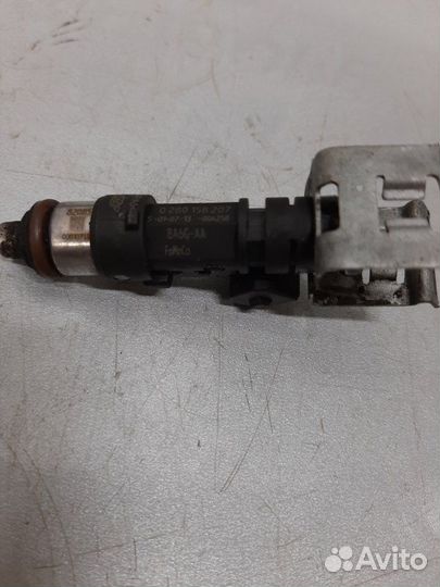 Форсунка Ford Focus CB8 iqdb 2013