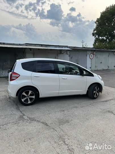 Honda Fit 1.3 CVT, 2009, 198 100 км