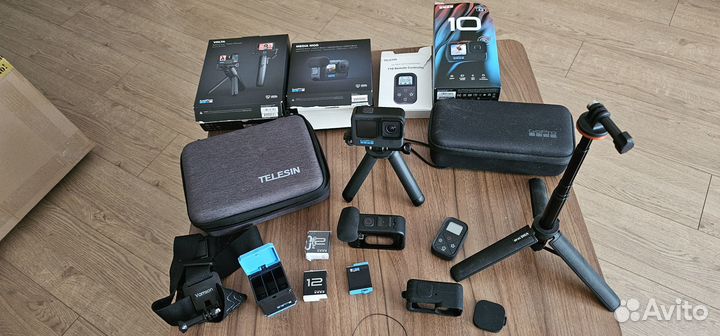 Экшн-камера GoPro Hero 10 Black, комплект