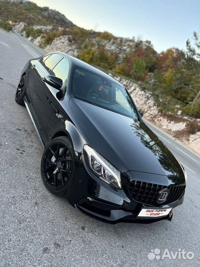 Бампер C63 + решетка GT Black Mercedes C-class 205
