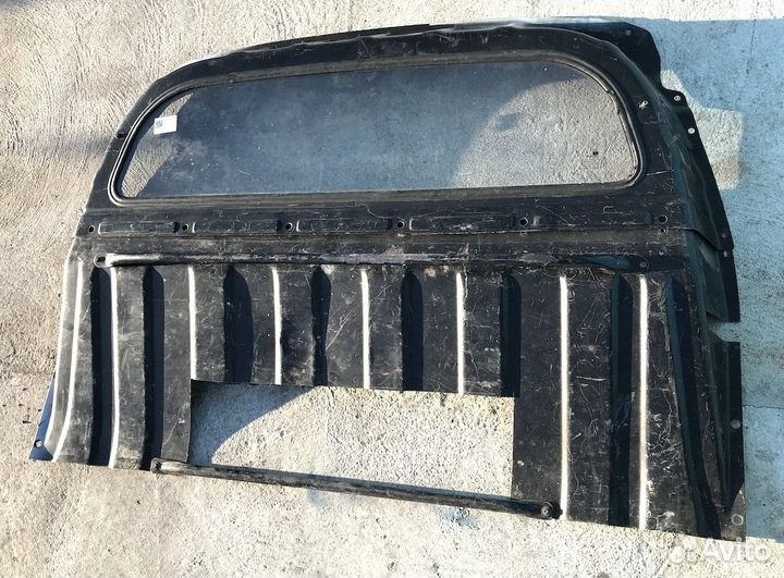 Хендай H-200 Перегородка салона