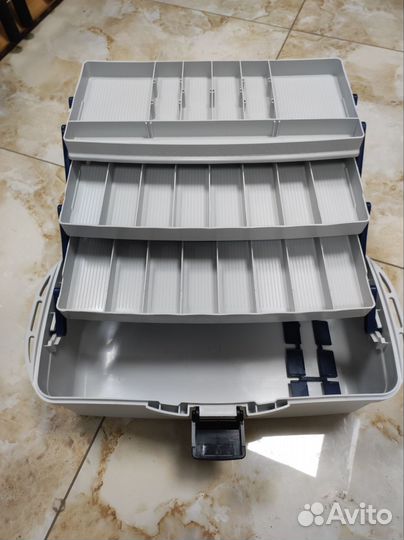 Ящик трёх полочный, для рыболовных аксессуаров