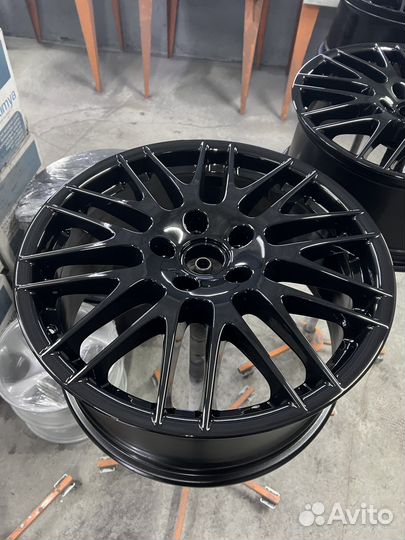 R20 Triangle Sports TH201 275/45, PCD 5x130 DIA 71.6